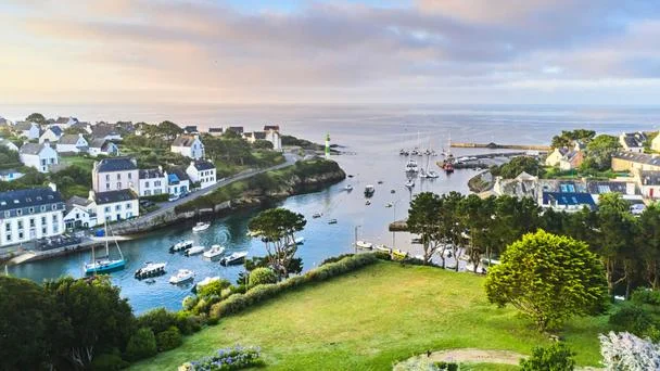 vue aérienne du port de doelan