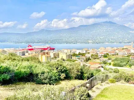 magnifique vue sur le golfe du valinco en corse